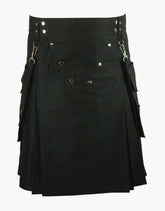 DETACHABLE POCKETS ON A BLACK UTILITY KILT - Scottish Kilt Jacket™ USA-UK
